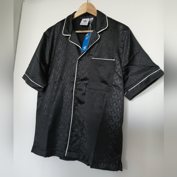 Adidas Graphics Monogram Shirt. Trefoil All Over Print. Black. New With Tags. - Picture 6 of 16